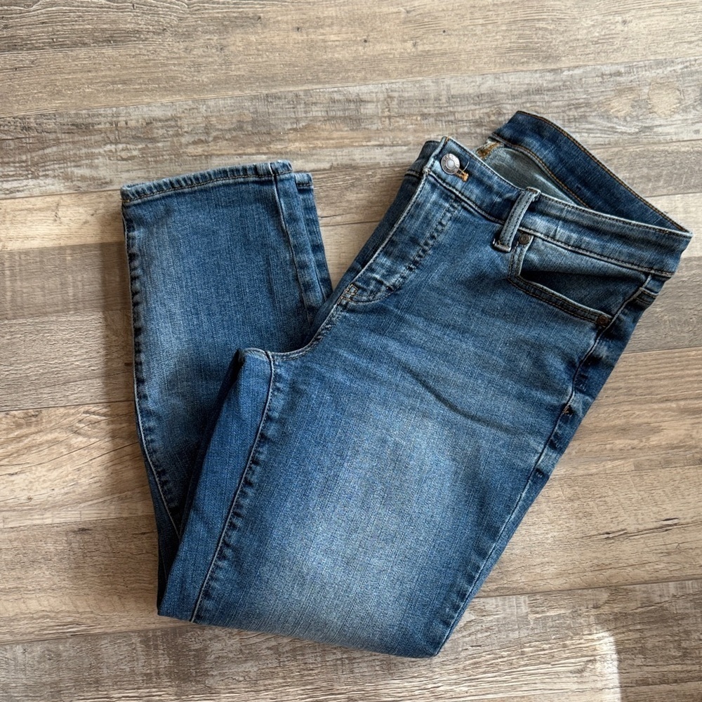 Talbots Classic Blue Women's Capri Jeans size 10P - Picture 10 of 10